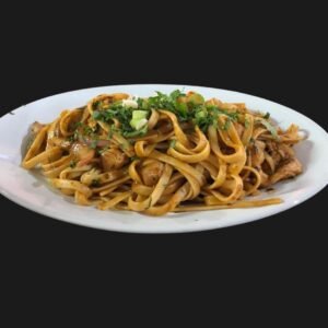 Tallarín Saltado de Pollo